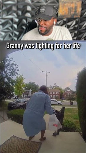 Granny’s Hilarious Reaction to the Smallest Cat Ever