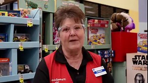 2.3K reactions · 778 shares | Houston, we need your help! Kroger has made drastic changes to employee healthcare at the height of the coronavirus pandemic, causing those of us who work there to pay more for our care, and some to be kicked off our healthcare entirely. Worse healthcare makes our stores less equipped to handle rising cases in stores. Sign the petition and tell Kroger to step up so we serve our customers safely! | Stand with Grocery Workers | Facebook