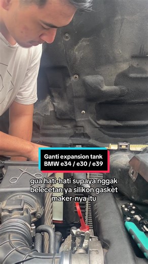 Cara Ganti Expansion Tank Radiator BMW E34