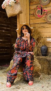 Sunshine, style, and blossoms in full bloom with SHE EDGE 🌸#summerfits #FashionWithSHEEDGE #OwnyourEdge | SHE EDGE