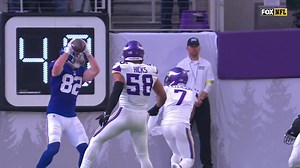 Daniel Jones lofts game-tying two-point-conversion pass to Bellinger with 2:01 remaining