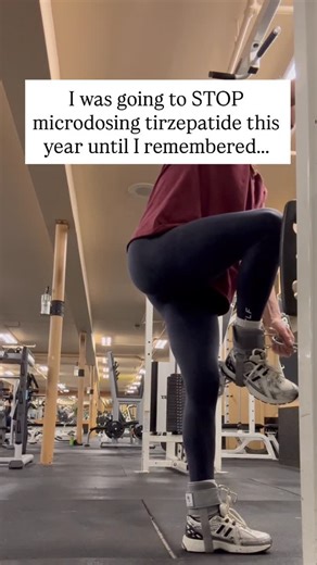 Stephanie Porter on Instagram: "Going into the New Year, I told myself I’d “reset” and stop everything. But then I remembered what my body actually felt like before micro-dosing. The bloating. The inflammation. The constant food noise. Feeling puffy, uncomfortable, and out of control. And just to be clear (because this matters): 👉 I do not micro-dose for weight loss. 👉 I micro-dose to help reduce bloating, calm inflammation, and feel more regulated day to day. Feeling good > arbitrary resoluti