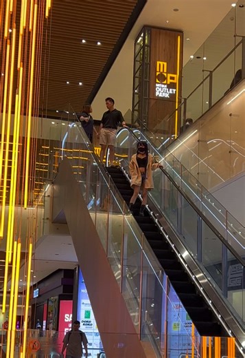 What It's Like Dating a Cosplayer: A Unique Experience