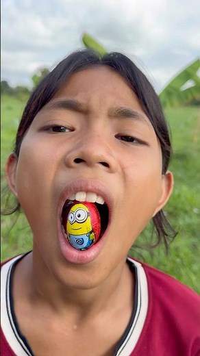 Yummy Bites Chocolate 🍫 Minion Cartoon eating by #villagee #viralvideo #satisfying #shorts