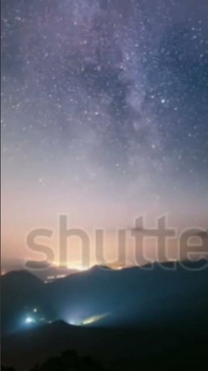 "From Dawn to Dusk: A Spectacular Time-Lapse of Day Turning into Night"