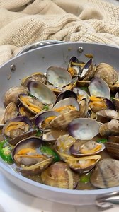 10K views · 99 reactions | Easy 15min Stir Fry Clam recipe! I stir...