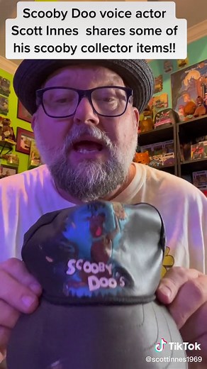 Scott Innes muestra su colección de Scooby Doo
