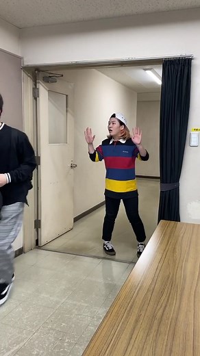 ドアノブが💦また私だけ…。@Karl(澁澤加奈子) #パントマイム #mime #ピエロ #pierrot #ninjaイリュージョン #忍者 #ninja #いいね #フォローしてください #運営さん大好き #いいねください #澁澤加奈子