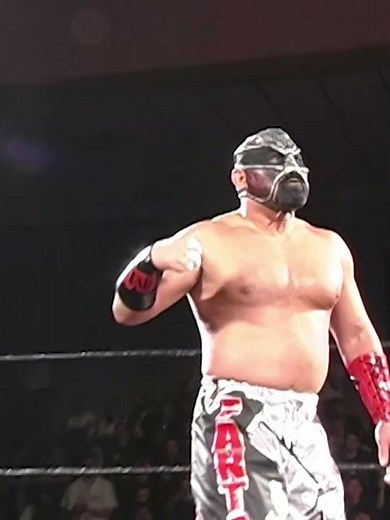THROWBACK to The Great Muta and his signature green mist!