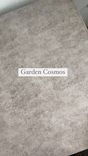 Second flower of the project: Garden Cosmos. (Go to the Previous video if you want to know what is the first flower) Cosmos bipinnatus are colorful daisy-like flowers that come in white, pinks, reds, and orange. You can find a wonderful and detailed explanation about how to make it in crepe paper in Tiffanie Turner’s Book “The Fine Art of Paper Flowers”. #yiyagami #paperflowers #paperflorist #paperart #inspiredbynature #natureinspiration #floraldesign #floralart #papergardencosmos #gardencosmos 