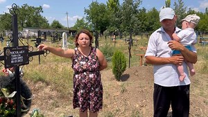 136K views · 2.2K reactions | “Viața de cuplu”: O tânără a murit în spital, după ce a născut un băiețel. Copilul îl cresc părinții fetei. INTERVIUL INTEGRAL ÎL VEDEȚI PE YOUTUBE: https://youtu.be/mmXSypadohQ | Adrian Prodan | Facebook