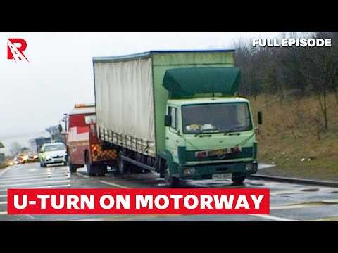 Complex Recovery Requires A 3-Point Turn On The Highway | Motorway | Full Episode