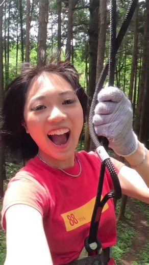 ＼春休みは森遊び🌳／友達と‼️部活やサークルの仲間と‼️カップルでも🫶この春はフォレストアドベンチャーで森遊びしよー🙌✨ドキドキハラハラの樹上アクティビティを進むと最後はシューとジップスライドで地上まで✨困難を乗り越えると絆も深まること間違いなし😊ぜひ全国の森へ遊びにきてねー🌳 #フォレストアドベンチャー #forestadventure #春休みは森遊び #春休み #卒業旅行 #森の中 #家族で遊ぼう #レジャー施設 #空中散歩 #空中アスレチック #自然満喫 #写真映え #アウトドアが好き #おでかけスポット #自然の中で遊ぶ #絶景を求めて #森で遊ぼう #そとあそび #屋外 #行楽シーズン #日帰り旅行 #大人も子供も楽しめる #親子で遊ぶ #友達と遊ぶ #体を動かそう #大人も楽しめる #アクティビティ #スリル満点