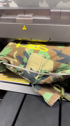 Check out these custom army cargo pants we printed with direct Garment. This is the best way to get started with your brand we offer no minimums with DTG #t#thetrendmachined#directtogarmentprintingd#dtgd#dtgprintingc#clothingmanufacturerc#clothingbrand