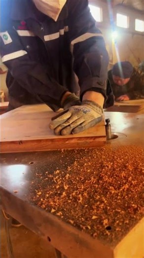 The process of grooving wood products- Good tools and machinery make work easy