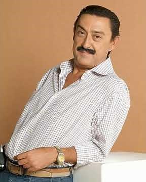 Pero esto que es -- Mauricio Colmenero