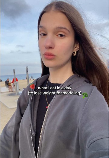 What I Eat in a Day to Stay Fit for Modeling