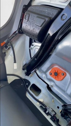 Tesla Model 3 Safety Restraint System Fault - Fixed (Read Description) #tesla #teslamodel3 #ev