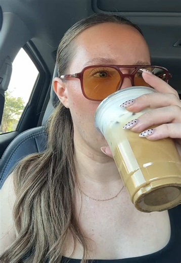 Flora Coffee Austin latte review — best coffee shop in ATX?
