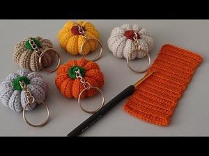 🎃Autums BEST Crochet Project for Beginners is a Pumpkin Keychain!