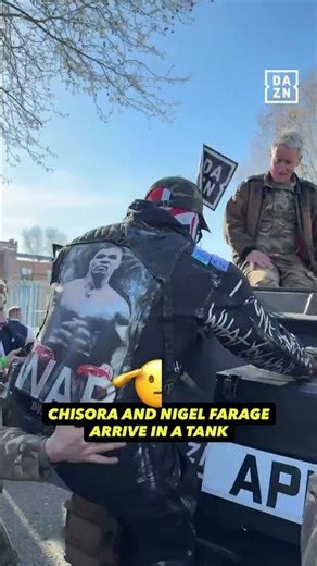 MAD ENTRANCE FROM CHISORA WITH NIGEL FARAGE 🥵 #ChisoraWilder