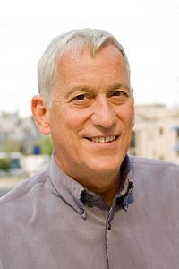 Walter Isaacson Speaking Engagements, Schedule, & Fee | WSB