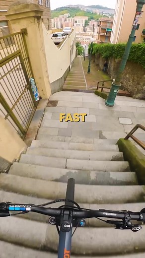 Tomas Slavik Red Bull Cerro Abajo Downhill MTB