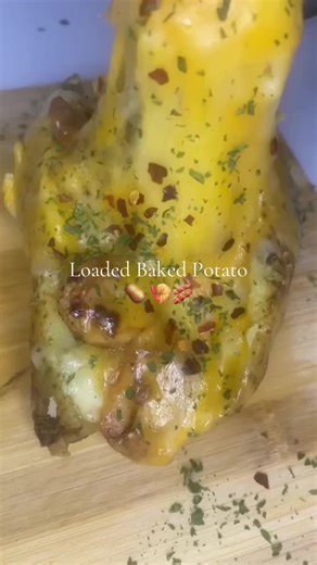Here a quick and easy late night snack. #easyrecipes #dinnerideas #bakedpotato #loadedbakedpotato #latenightsnack