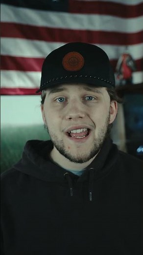 DLSS Explained in 60 Seconds (Why It Boosts FPS So Much)