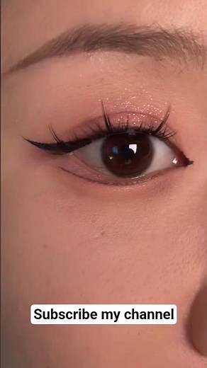 “Beginner Eyeliner Tutorial: Perfect Lines Made Easy!” #featherbrows #makeuptutorial