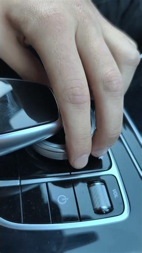 Mercedes Benz W205 Carplay