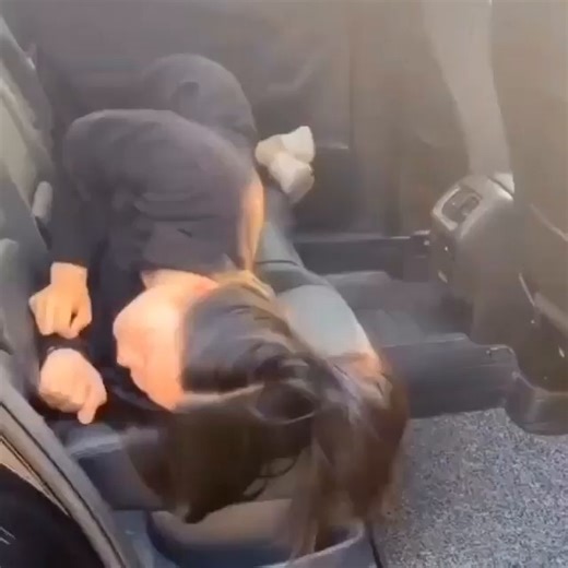 Discover how an inflatable car mattress can turn the backseat into a comfortable resting space, perfect for long drives, camping trips, or spontaneous outdoor adventures. | covin