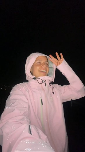 Rate this thunderstorm 1-10 ⚡️⛈️ 🔎 - Cyclone 3L Shell Jacket Women Pink Mist 🔎 - Cyclone 3L Shell Jacket Men Golden Yellow #natureisourplayground #thunderstorm #hiking #outdoorlife #adventure #explore @livlovig | RevolutionRace