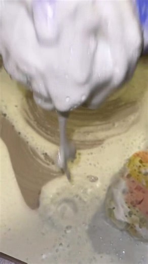 part 3 #aubreycleans #cleantok #fyp #asmr #spongesqueezingasmr | Becki Perry