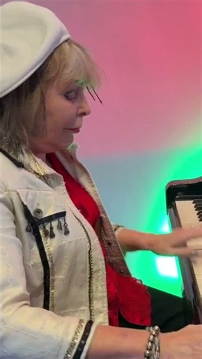 Jan Preston – In the Mood (Boogie Woogie Piano Performance)