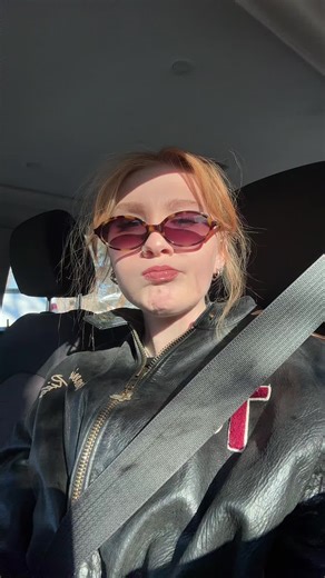 b (@chuckydoll2.0)’s videos with som original - 7.