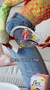 Let’s compare! 🧐 Flex Disc can hold 60mL of fluid vs pads and tampons can typically only hold around 9-12 mL of fluid. Even “super” pads and tampons can often only hold around 12-15 mL of fluid. On top of that, you can wear Flex Disc for up to 12 hours. Imagine, leaving the home the entire day without having to change out your period product or being able to go a whole night without the fear of needing to change out a tampon at 4am. Flex Disc has the capacity of 5 super tampons 12-hour leak pro