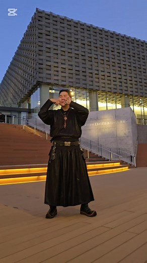 MONGOLIAN ETHNIC JAW HARP ASSOCIATION Монгол Угсаатан Хэл Хуурчдын Холбоо www.mongolianjawharp.com | Beatbox Ray