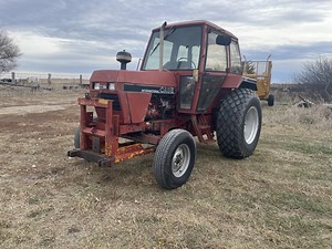 1987 Case IH 1394 Tractor w/ Dozer Frame | Agriculture