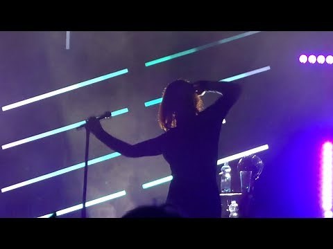 Alison Moyet - Don't Go [HD] (Yazoo Song / 2019 live @ Im Wizemann | Stuttgart)