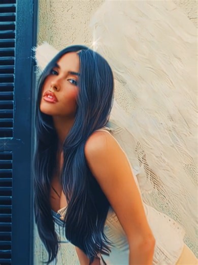 Madison Beer's Dreamy Sleep Edit at 120 FPS