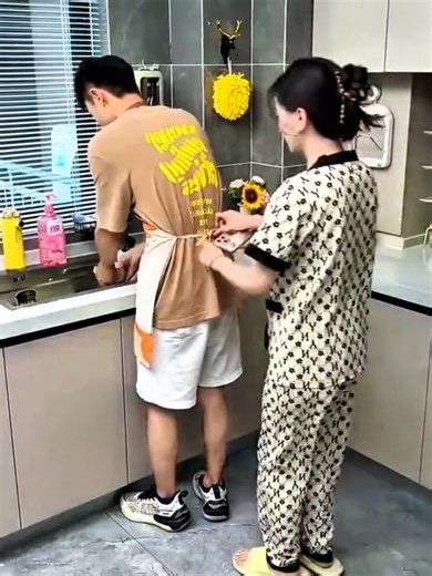 DIY 5-Minute Crafts: Viral Gadget Hacks