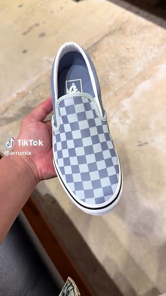 🩵 Vans Classic Slip-On Light Blue Checkerboard Sneakers | Soft Everyday Style #Vans #SlipOn #CheckerboardSneakers #LightBlueStyle #FYP These Vans Classic Slip-On sneakers in a light blue checkerboard colorway bring a soft and fresh look to your everyday outfits 🩵 The subtle blue checkerboard pattern with the easy slip-on design makes them perfect for casual days, school, travel, or hanging out. Pair them with jeans, shorts, leggings, or cozy outfits for a clean style that stands out in a simpl