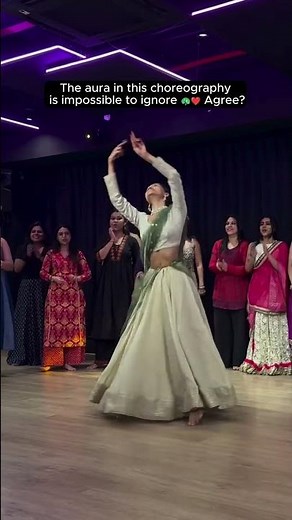 Most Graceful Krishna Dance Performance 😮‍💨 | Woh Kisna Hai