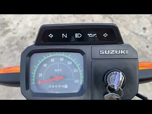 Suzuki AX100 Special Tablero y sonido del motor 2T