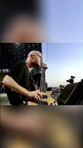 An iconic Limp Bizkit performance 🔥