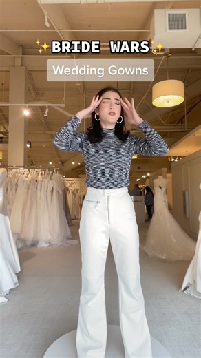 2.7K views · 35 reactions | This is my comfort movie ☺️ #weddingtiktok #weddingdress #wedding #dress #bride #katehudson #anneha | Reallillieduke | Facebook