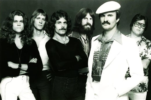 The unbelievable true story behind ‘Moonlight Feels Right’ by Starbuck