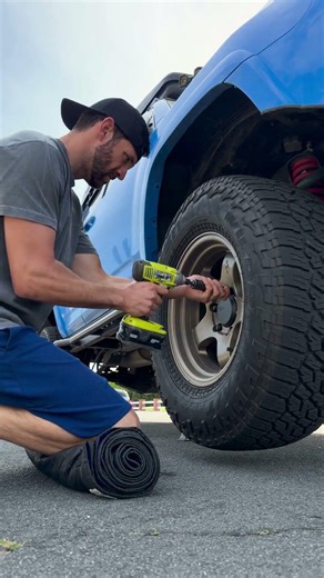 Upgrade Your Garage Game with Magic Creeper!