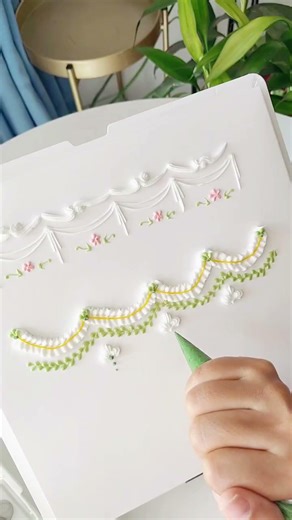 How to use cake decorating tips? Nozzle Piping Technique Tutorials #pipingskills #pipingtips